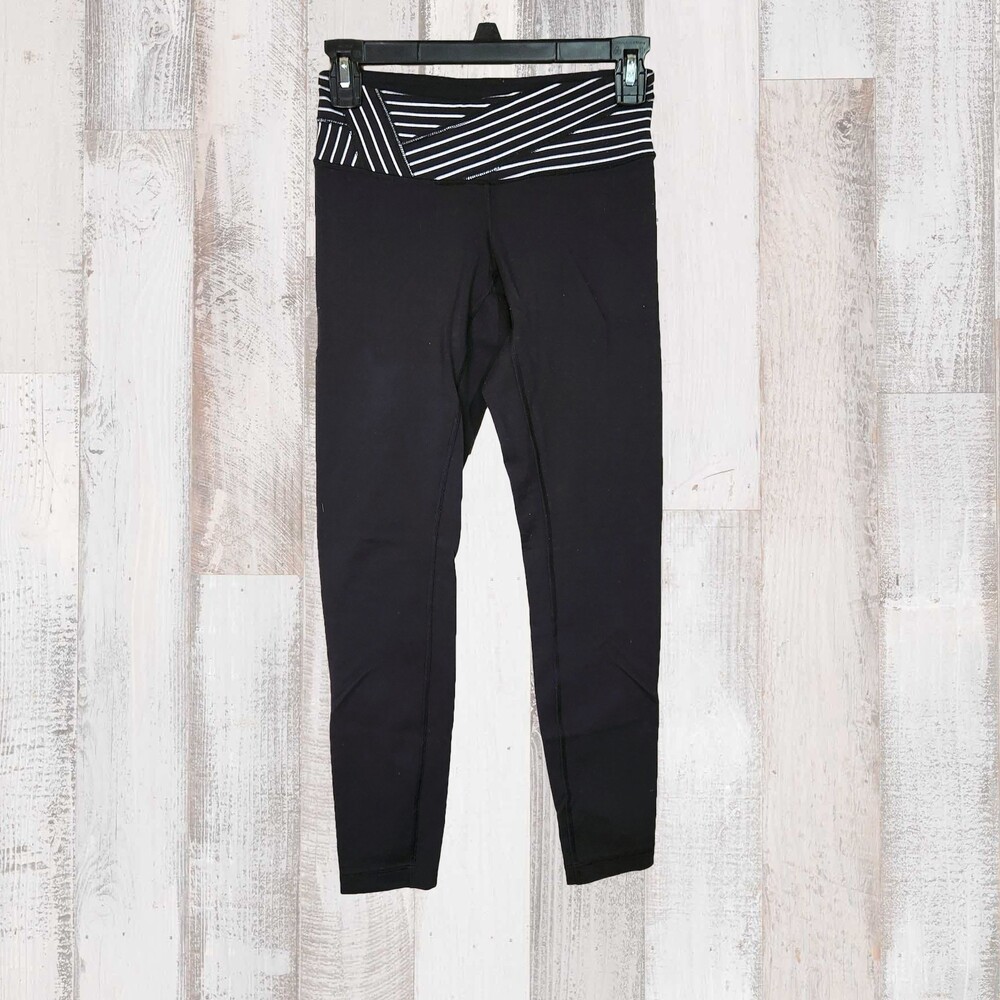 Lululemon Wunder Under Crop Leggings Size 4